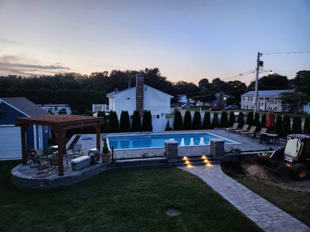 Backyard Paradise Pools, LLC work photo