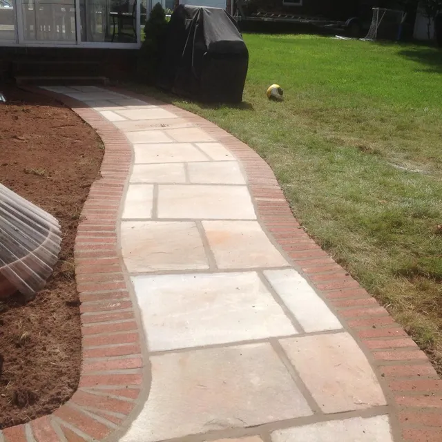 work photo from metricpavingandmasonry.com