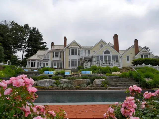 Wilton Pool