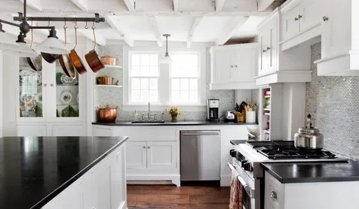 Dream Kitchens & Baths by Nelson, Inc.