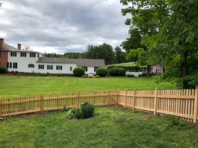 On Guard Fencing, LLC work photo