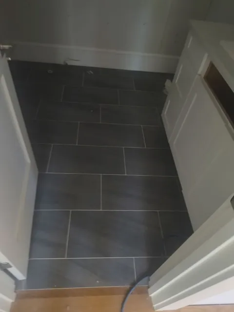 work photo from tri-cityflooringnh.com